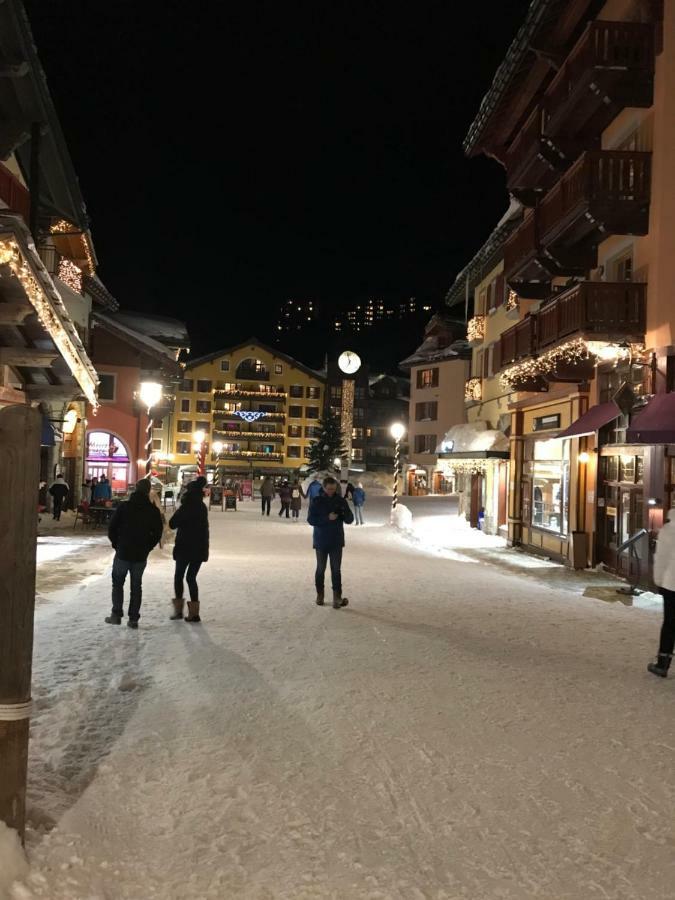 Le Refuge Du Montagnard, Arc 1950, Skis Aux Pieds, Spa Les Arcs  المظهر الخارجي الصورة